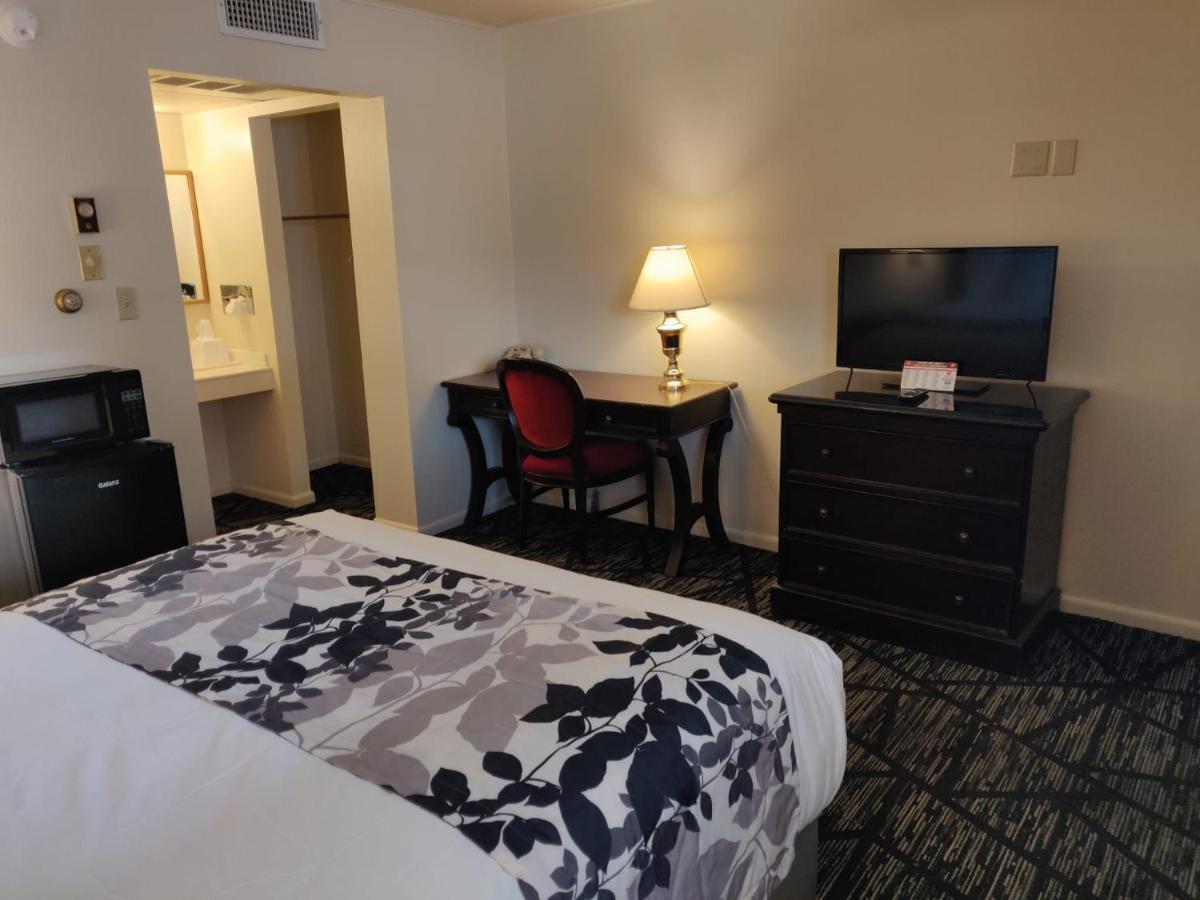 Skyline Motor Inn Cody Buitenkant foto