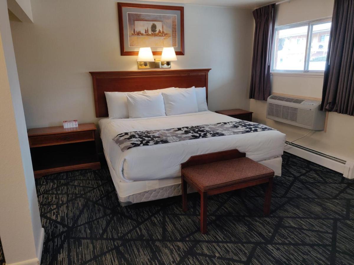 Skyline Motor Inn Cody Buitenkant foto