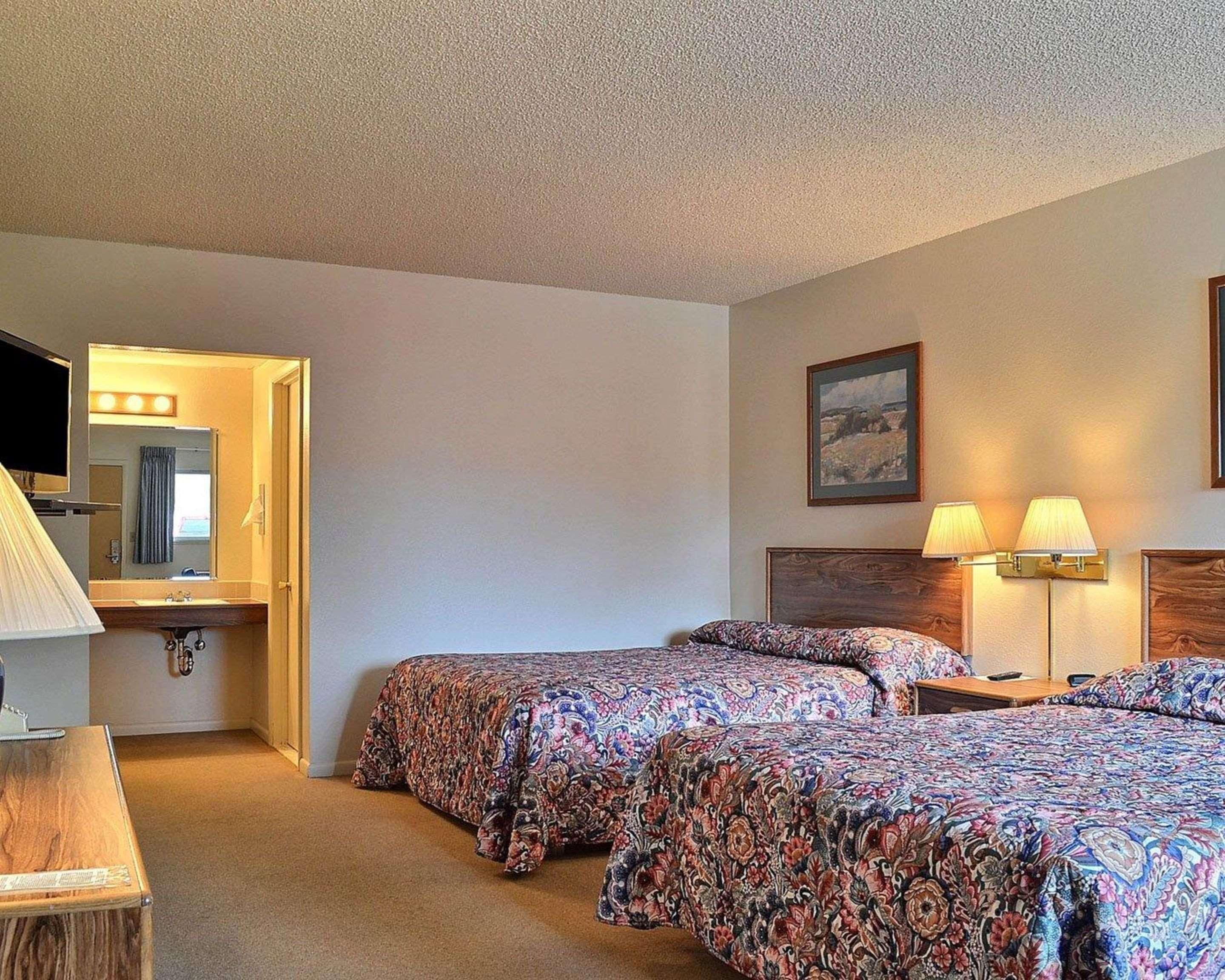 Skyline Motor Inn Cody Buitenkant foto