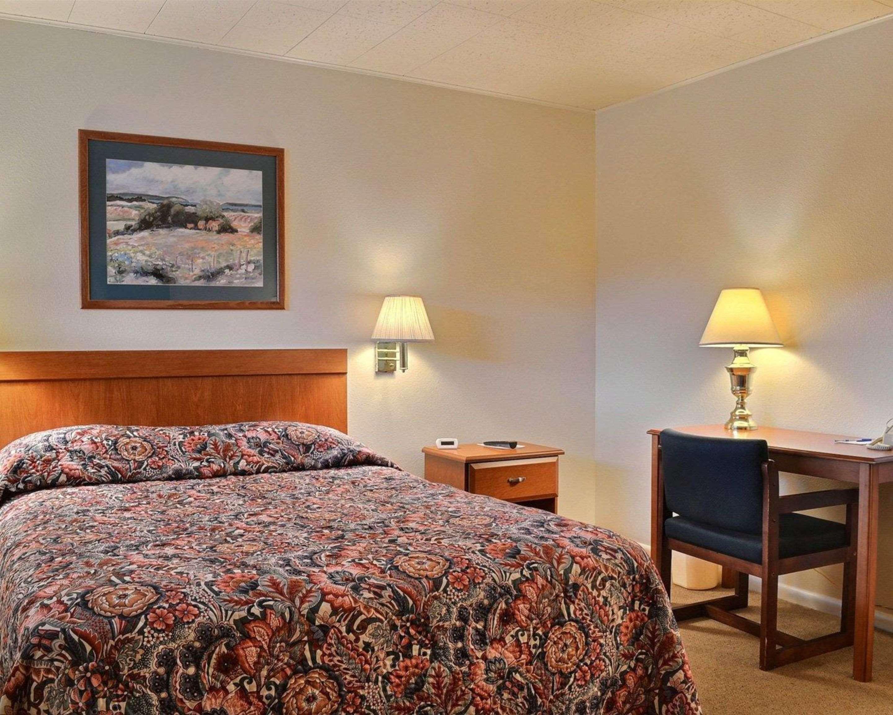 Skyline Motor Inn Cody Buitenkant foto